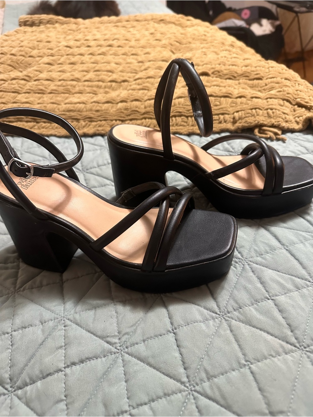 Wild Fable Astro Platforms